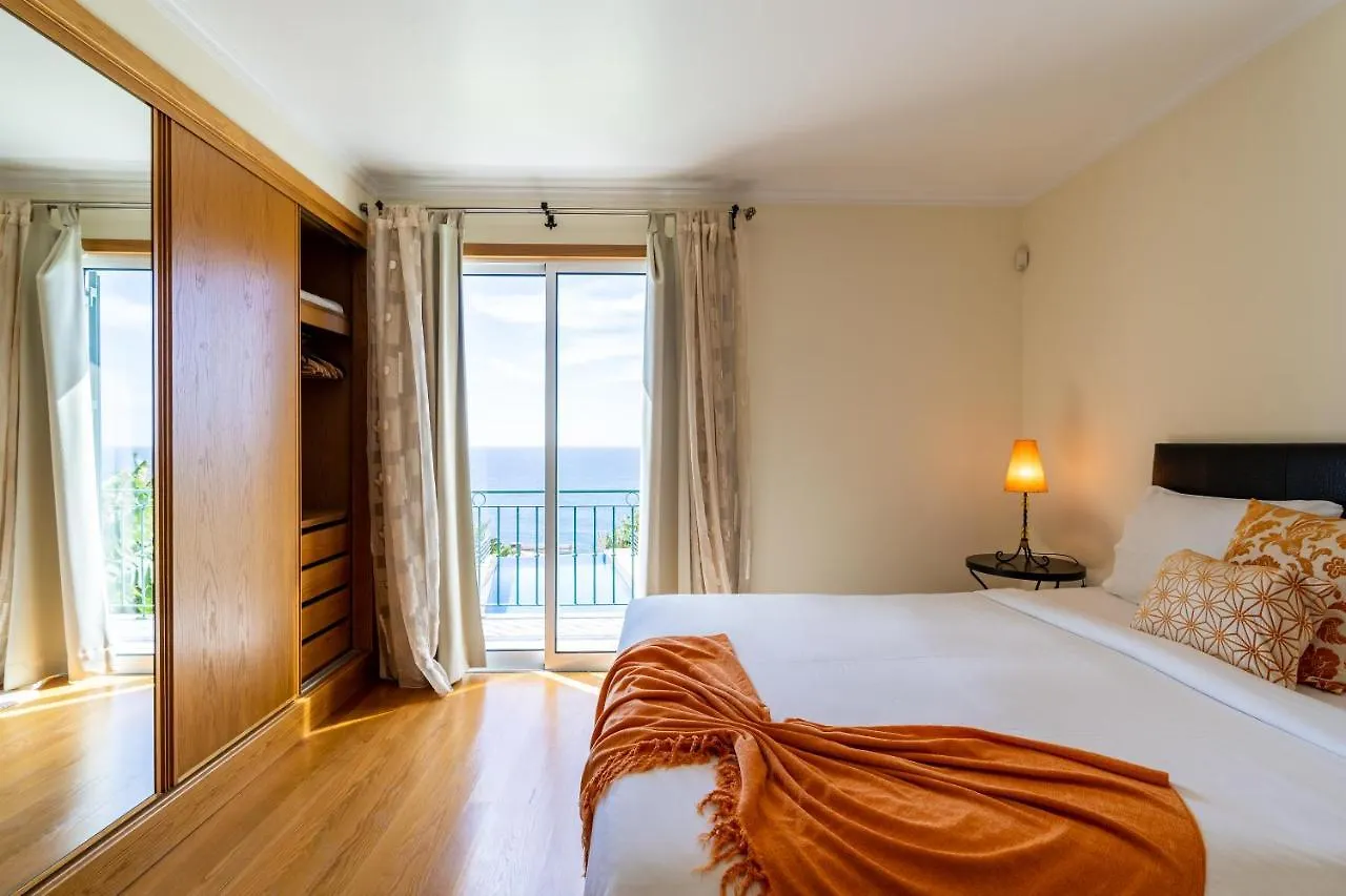 Infinite Ocean View Villa 20M Above Ocean & Beach 阿科达卡列塔