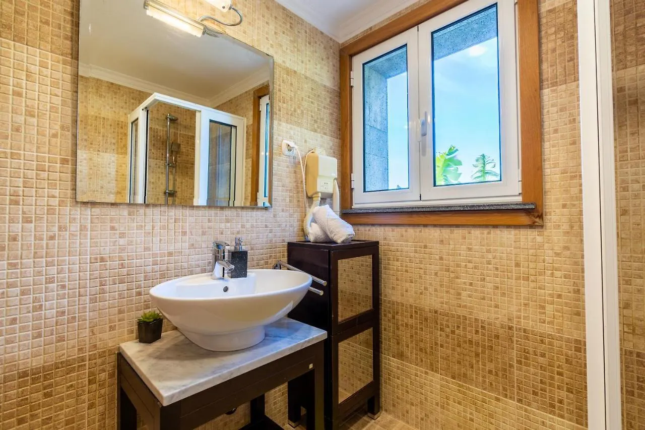 Infinite Ocean View Villa 20M Above Ocean & Beach 阿科达卡列塔